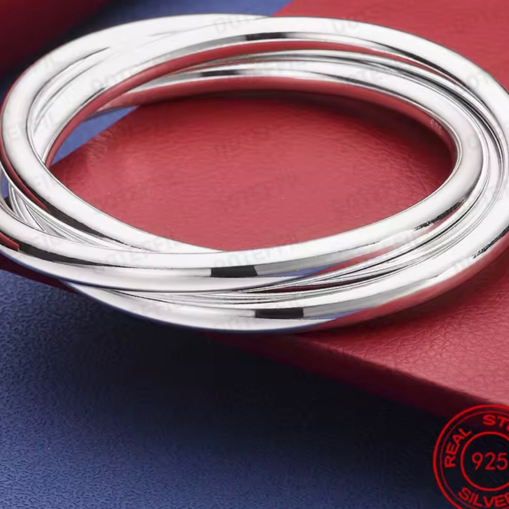 Sterling Silver Interlocking Bangle Bracelet